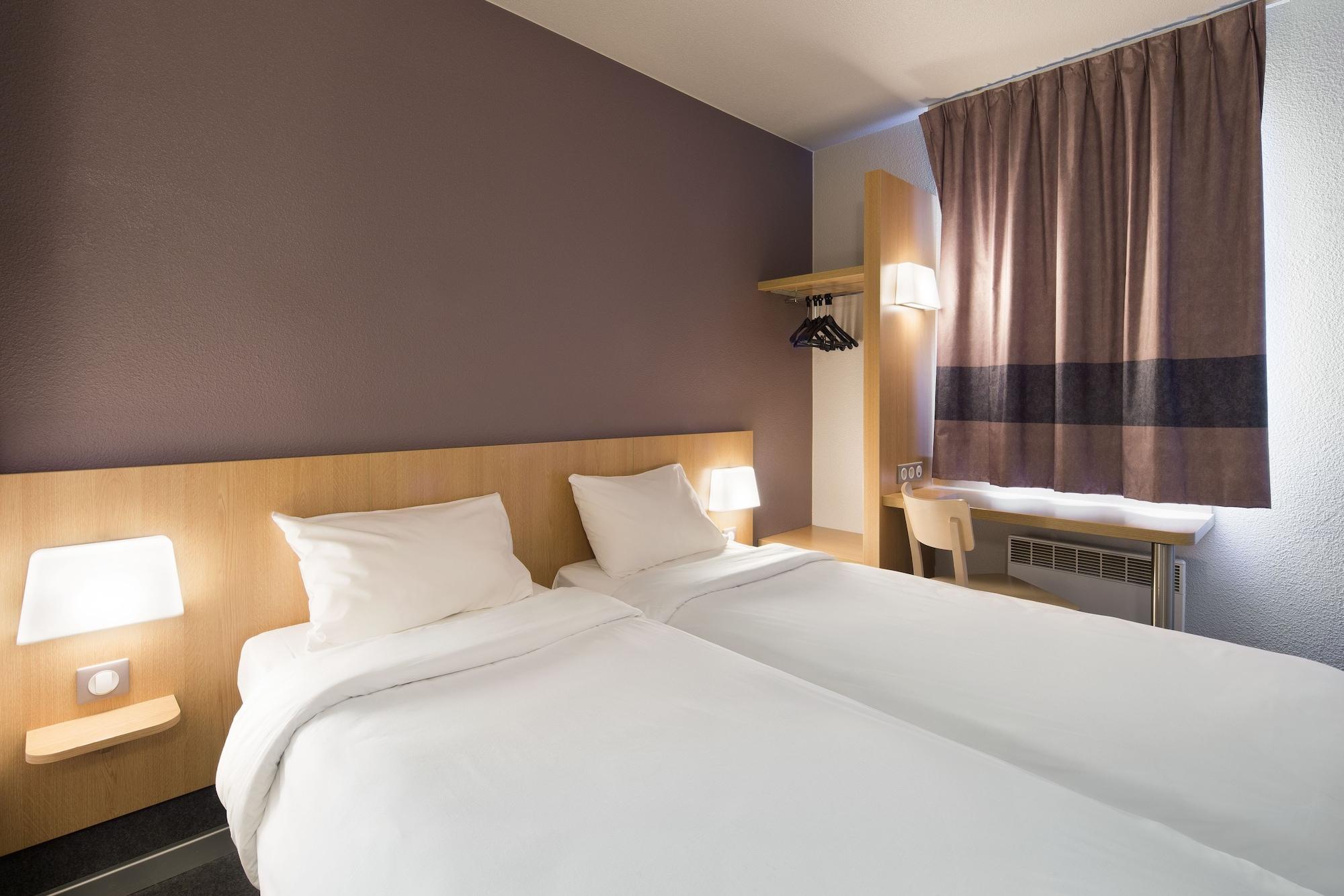 B&B Hotel Frejus Roquebrune-sur Argens Bagian luar foto