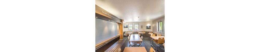 B&B Hotel Frejus Roquebrune-sur Argens Bagian luar foto