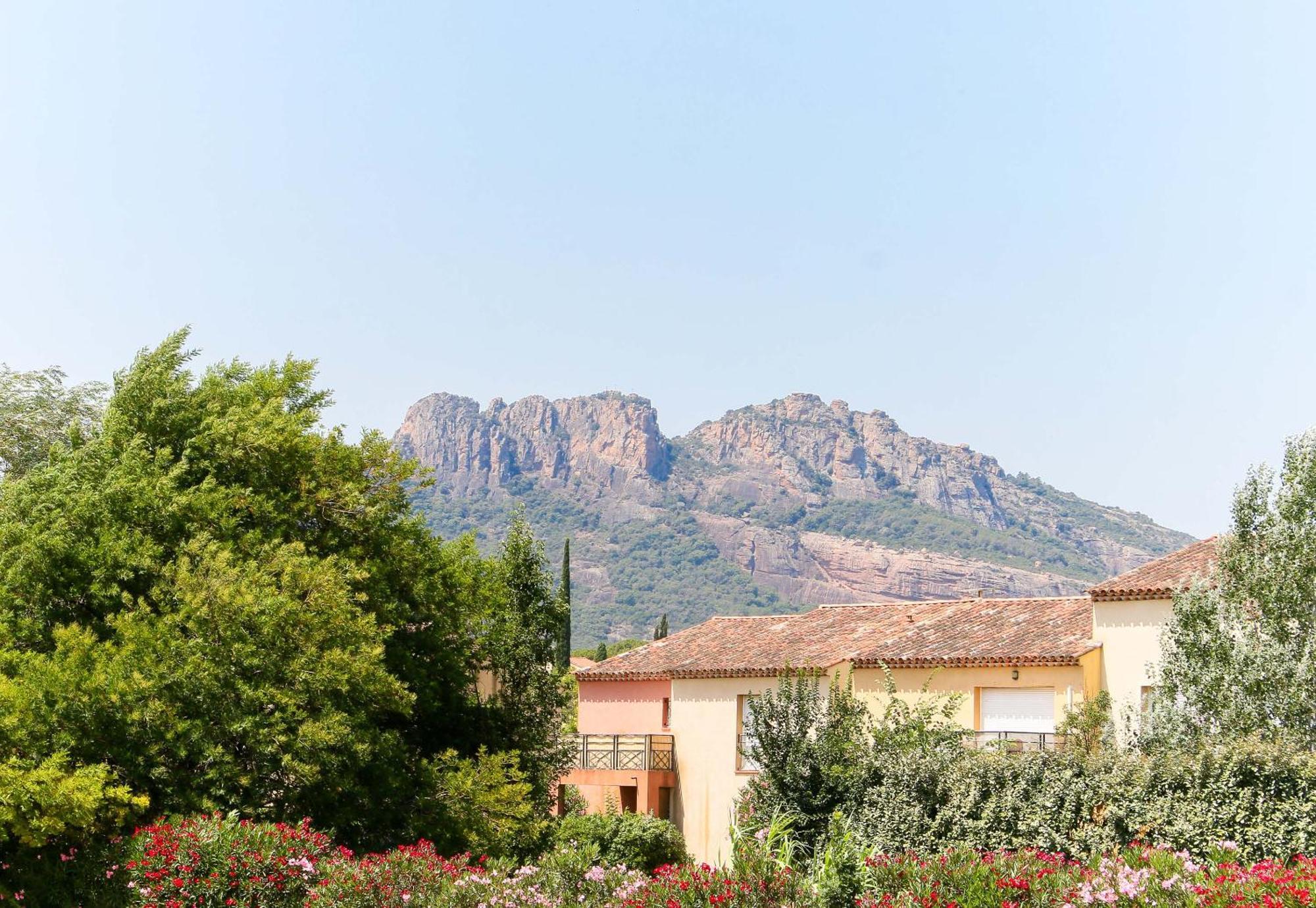B&B Hotel Frejus Roquebrune-sur Argens Bagian luar foto