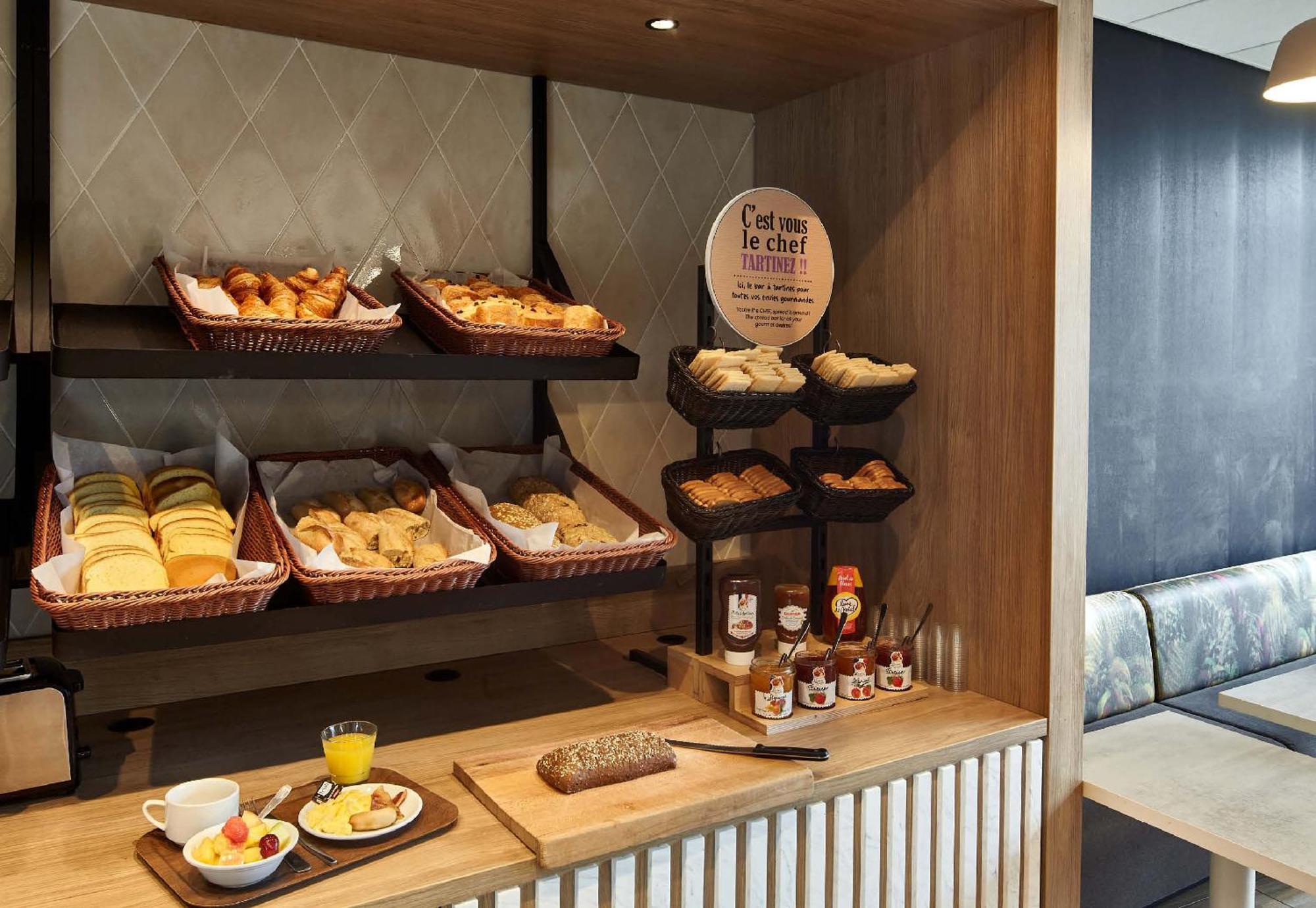 B&B Hotel Frejus Roquebrune-sur Argens Bagian luar foto