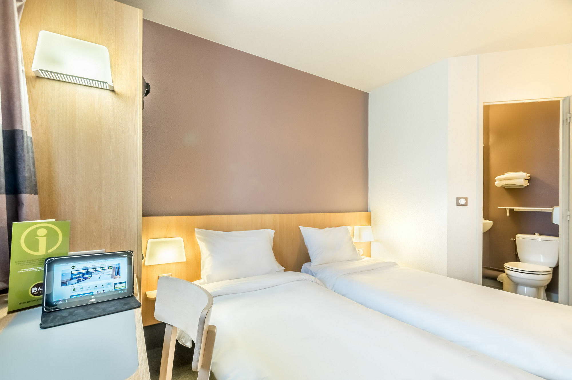 B&B Hotel Frejus Roquebrune-sur Argens Bagian luar foto