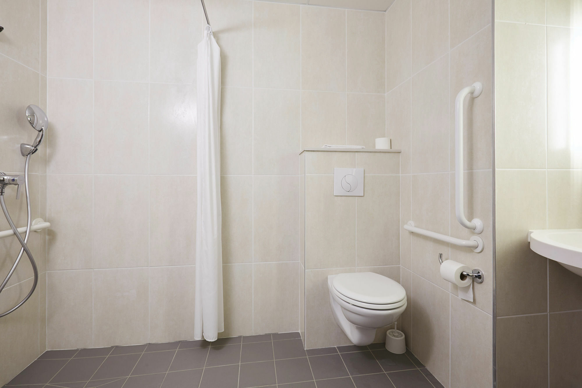 B&B Hotel Frejus Roquebrune-sur Argens Bagian luar foto